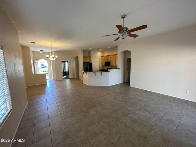 Foto del edificio - 16946 N 49th Way