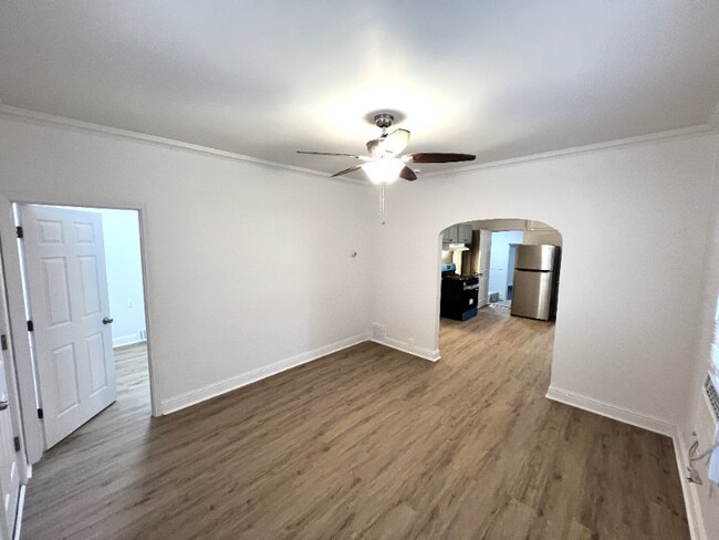 Foto del edificio - 3323 Halsted St