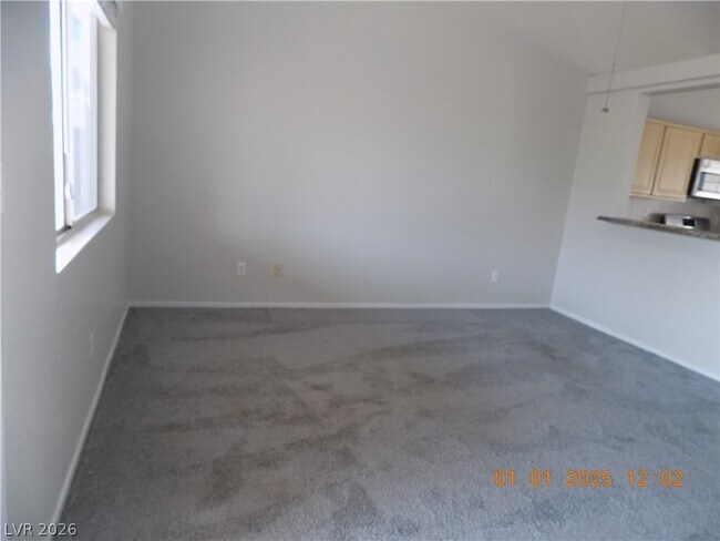 Building Photo - 513 Faultless St