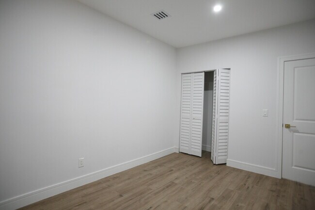 Foto del edificio - 1313 N Federal Hwy