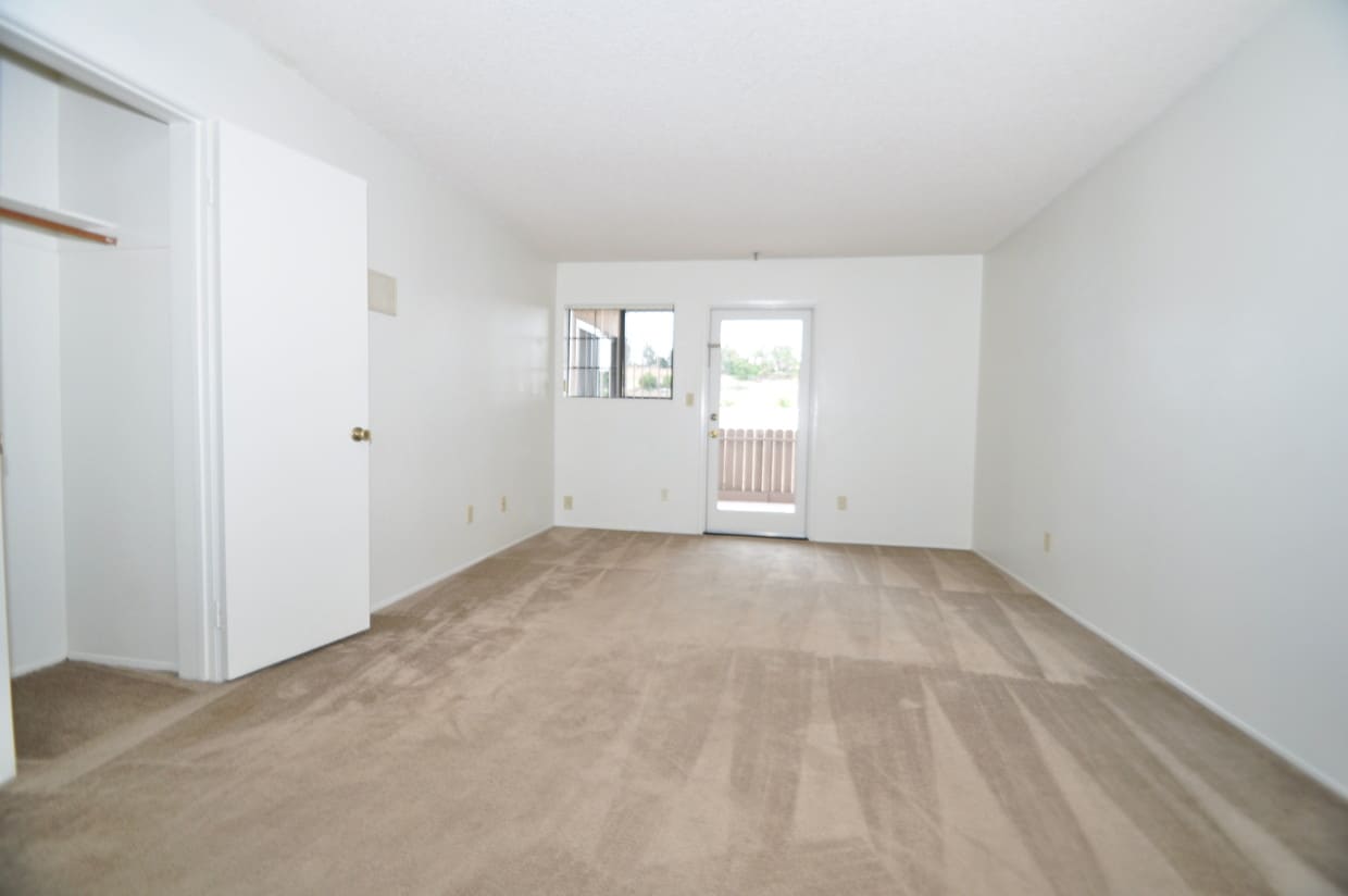 Ridgepoint Apartments Apartments in Vista, CA Westside Rentals