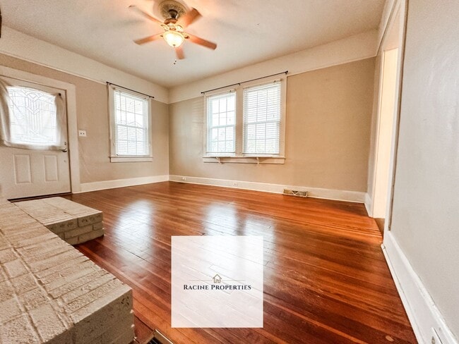 Foto del edificio - Cozy Two Bedroom Home in Lyman