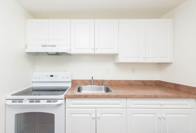 Interior Photo - Lakewood Apartments
