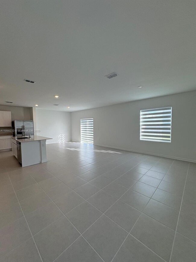 Building Photo - 3514 Kimbrough Dr