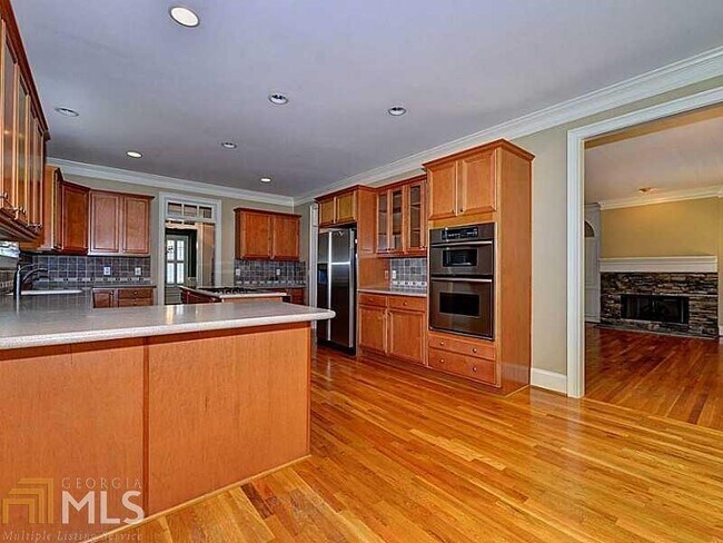 Foto del edificio - 2114 Spring Hill Ct SE