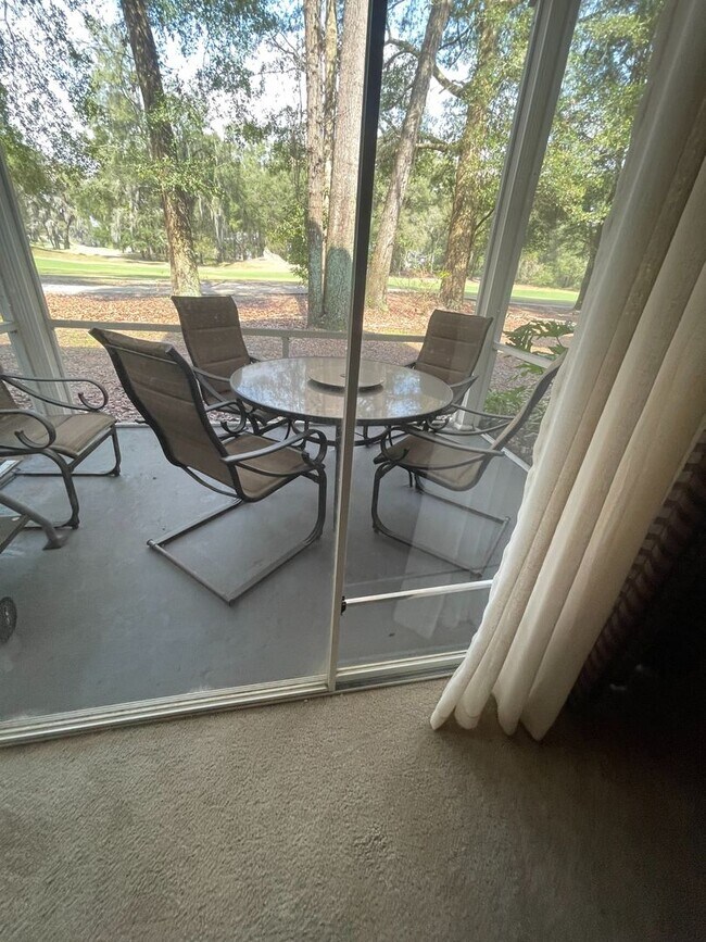 Foto del edificio - 1/1 in The Links in Haile Plantation!