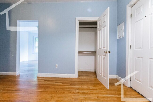 Building Photo - No brokers Fee, No Security Deposit, Fully...