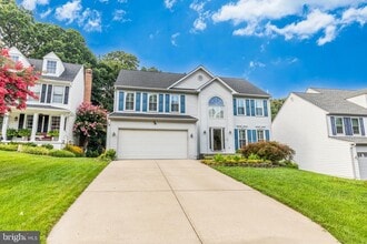 Building Photo - 9112 Silver Pointe Way