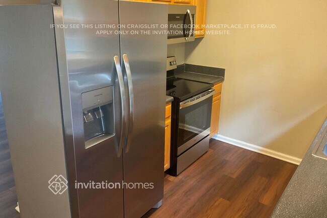 Building Photo - 131 Wayne Ave