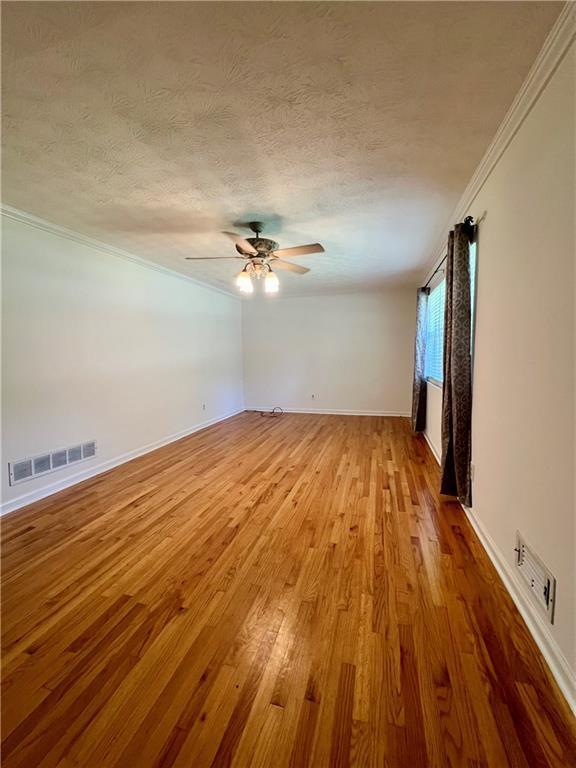 Foto del edificio - 6695 Courtney Dr