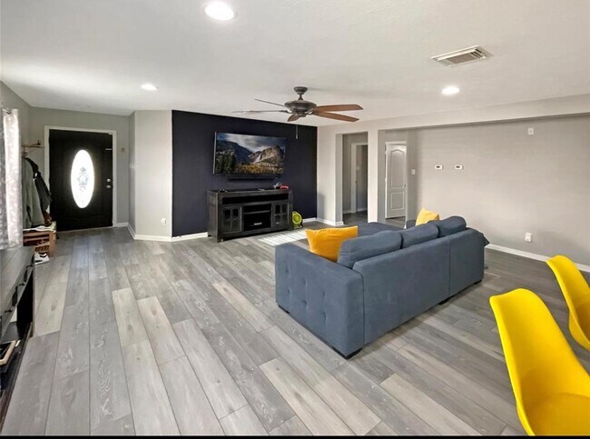 Foto del edificio - 18214 Walden Gate Ln