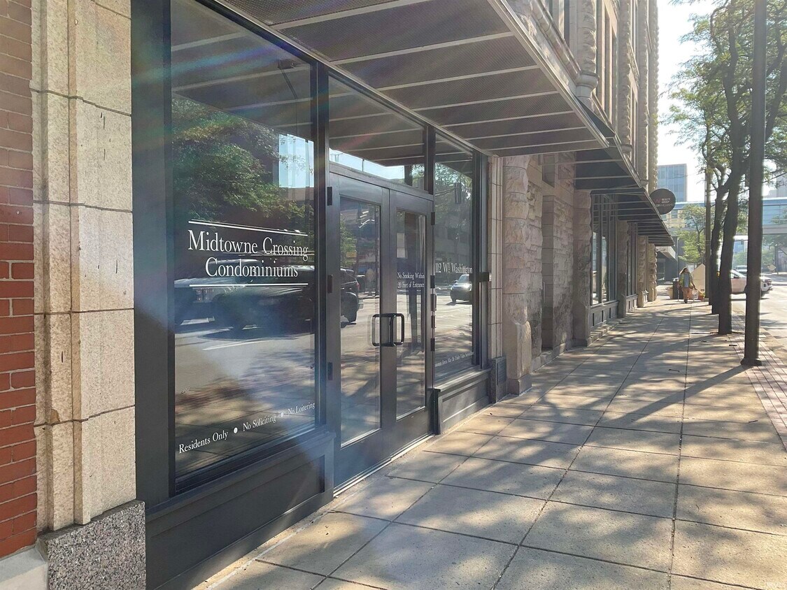 Foto principal - 112 W Washington Blvd