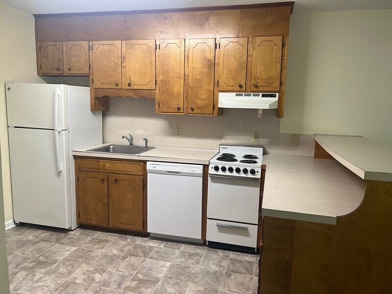 Photo - 1442 Riverview Road