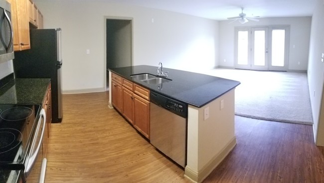Building Photo - 1313 Gadwall Way