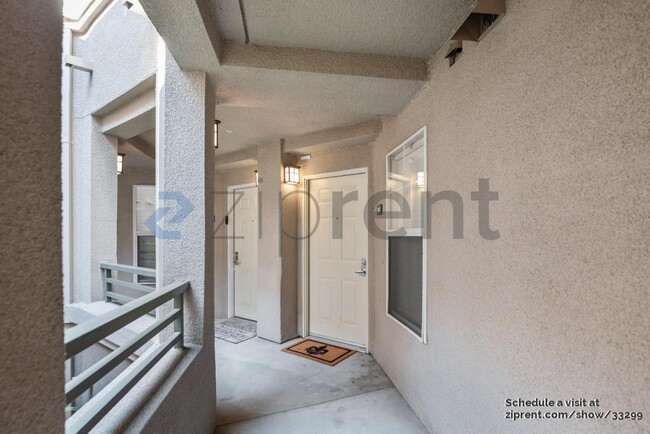 Building Photo - 300 Caldecott Ln