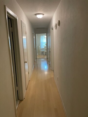 Building Photo - 7430 Brentcove Cir
