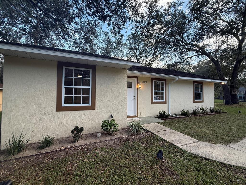 Primary Photo - 40233 Palm St