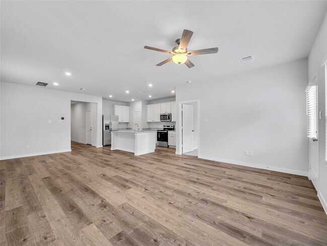Foto del edificio - 10735 Red Flagstone Dr