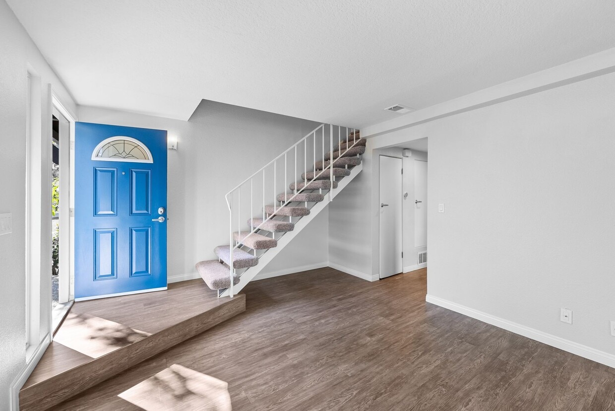 Primary Photo - Pacific Palms Apartment Homes