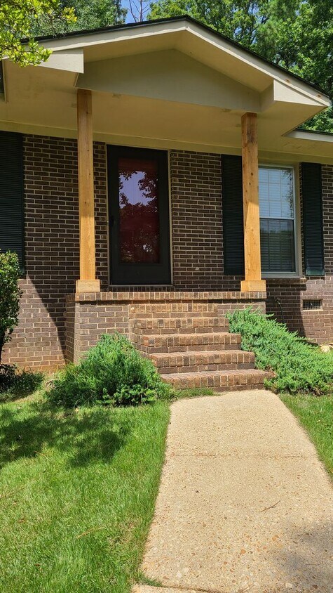 Foto principal - 308 Lancaster Ave