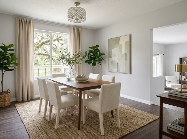 Foto del edificio - 4606 River Hills Dr