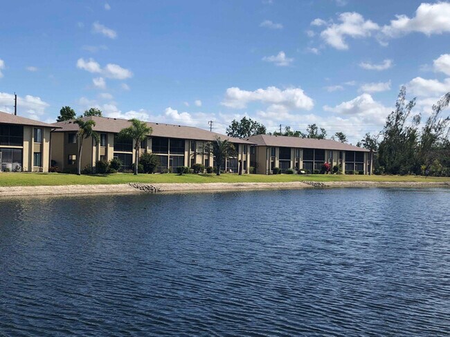 Foto del edificio - 4000 Oakview Dr