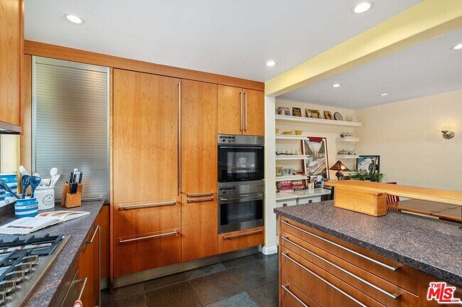 Foto del edificio - 3734 Prestwick Dr