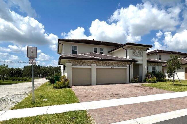 Foto del edificio - 12220 SW 44th St