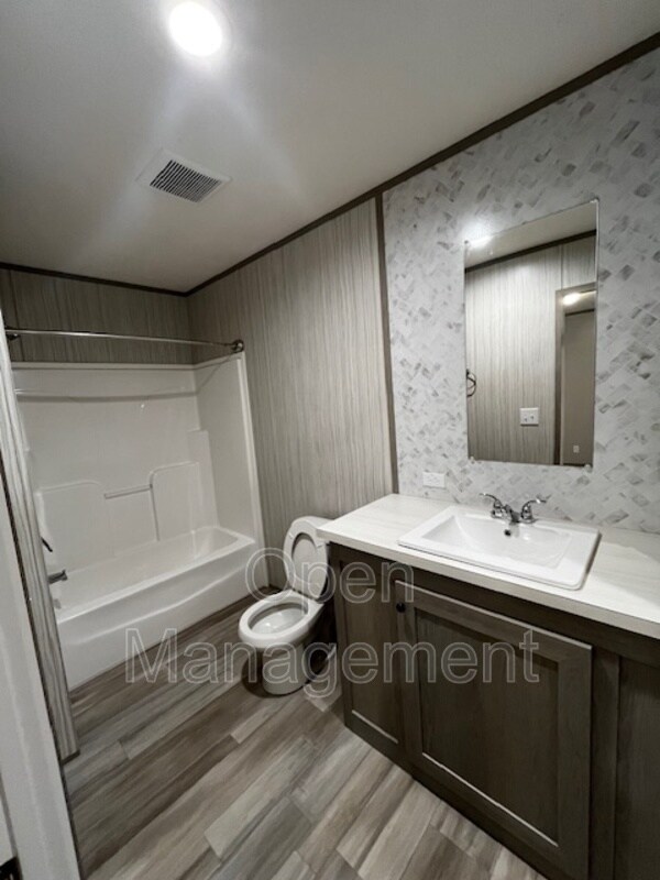 ドーナツ ドーナツが人気の大牟田「ROOTH」の新店「byROOTH」がオープン