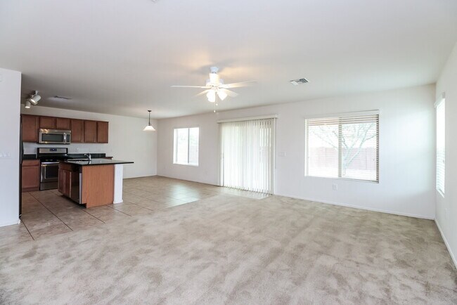 Foto del edificio - 18350 S Avenida Arroyo Seco