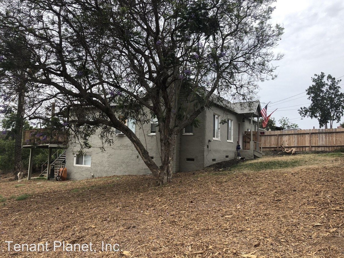 Foto principal - 4 br, 2 bath House - 6425 Shaules Avenue