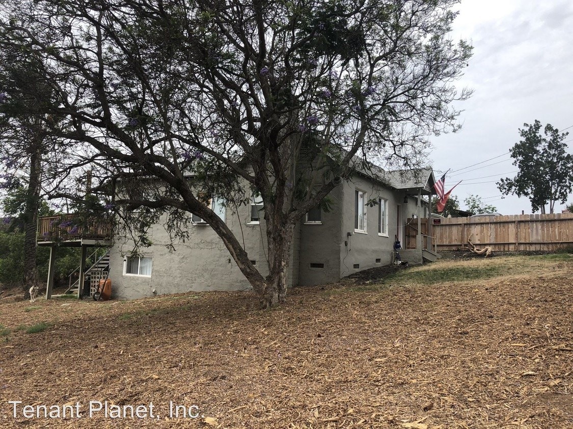 Primary Photo - 4 br, 2 bath House - 6425 Shaules Avenue