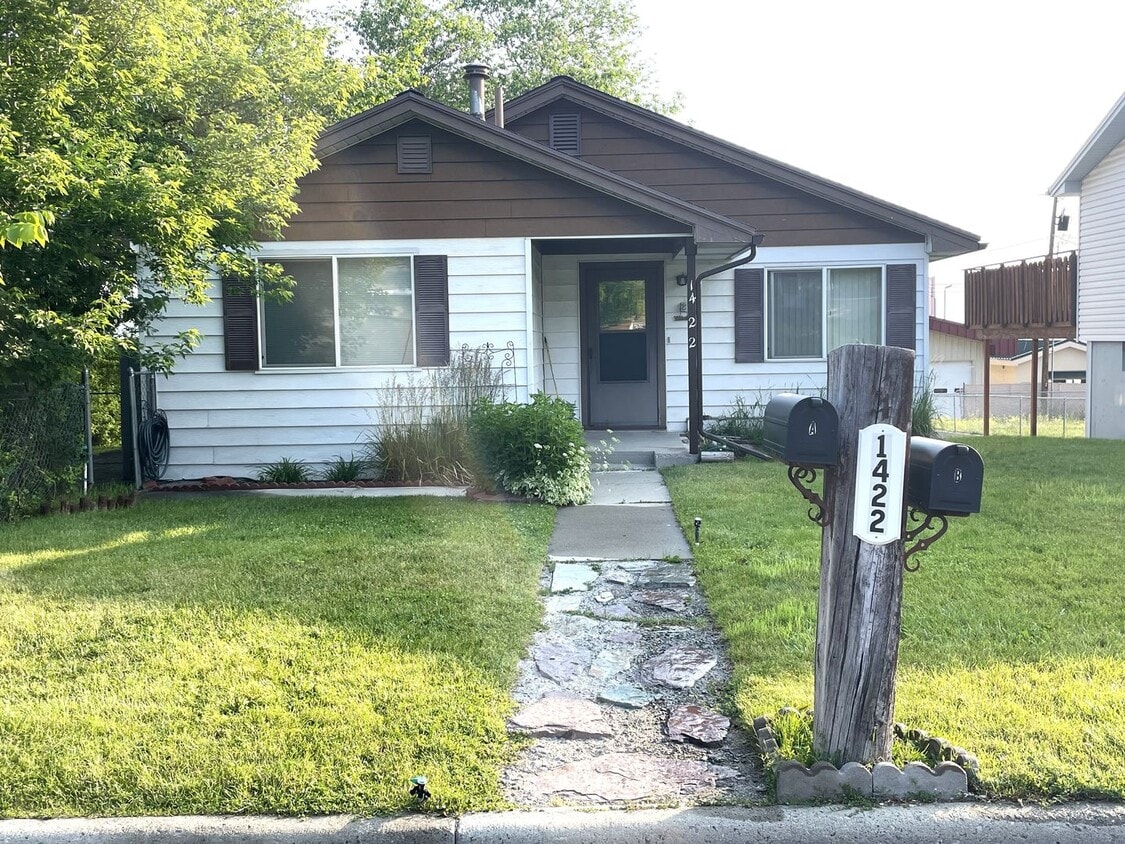 Primary Photo - 1422 Cannon St