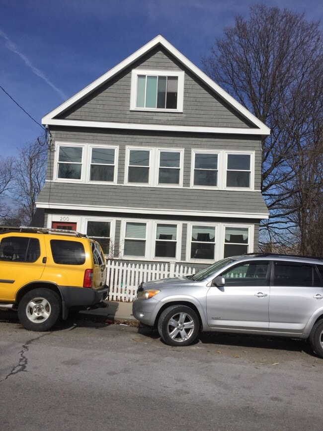 Building Photo - 200 Parker Hill Ave