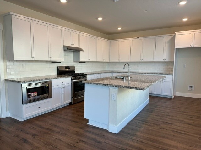 Building Photo - 3171 Highgate Terrace Loop