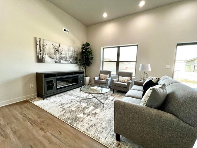 Interior Photo - Concord Villas