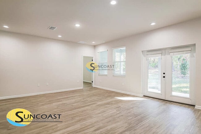 Building Photo - 11108 N Morrell Dr