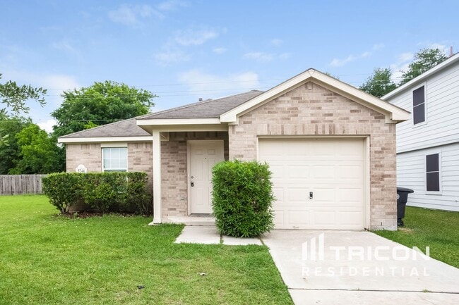 Building Photo - 5746 Gasser Ln