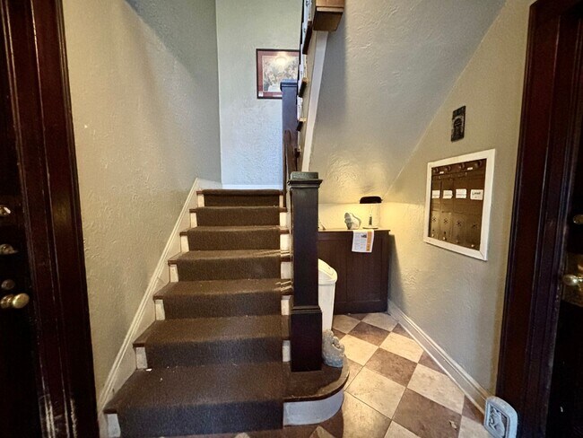 Foto del edificio - 5017-5019 Wyandotte St