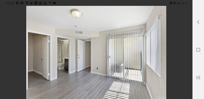 Foto del edificio - 6390 Gage Ave