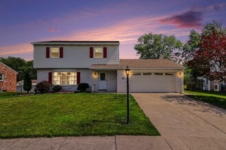 Building Photo - 314 Somerset Dr