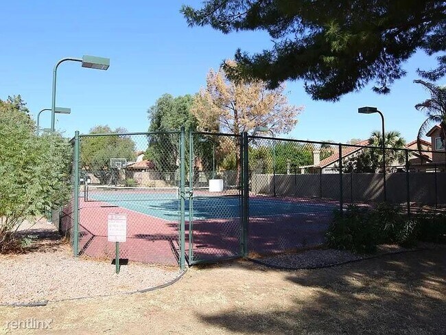 Building Photo - 3 br, 2 bath House - 8864 E Mescal St