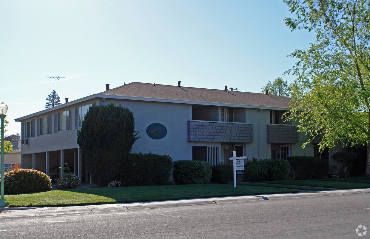 Primary Photo - 5496 Carlson Dr