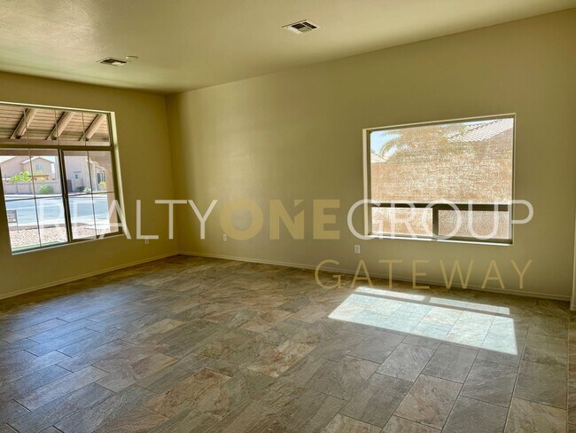 Building Photo - Barkley Ranch Corner Lot Home with 3 Car G...