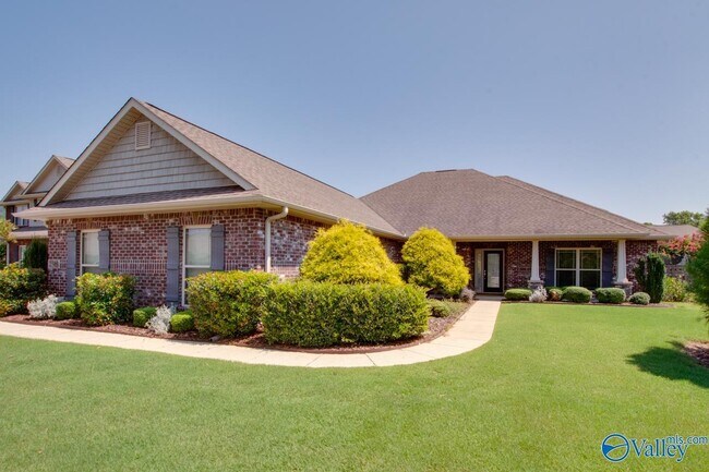 Foto del edificio - 2505 Caldwell Park Ct SE