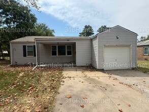 Building Photo - 2933 Evans St