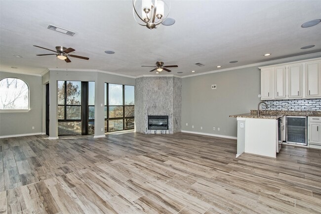 Photo - 458 Yacht Club Dr-C Townhome