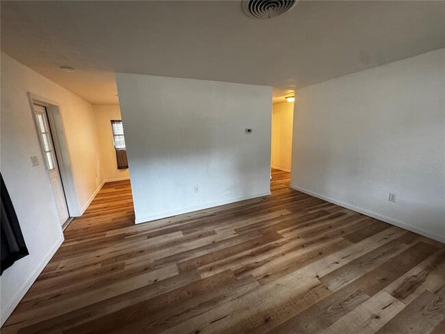 Building Photo - 716 McCormack St