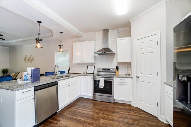 Foto del edificio - 2801 Old Steele Creek Rd