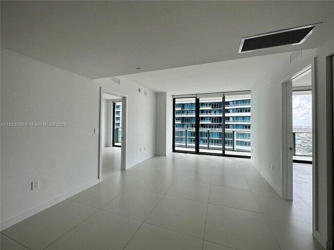 Foto del edificio - 1300 S Miami Ave